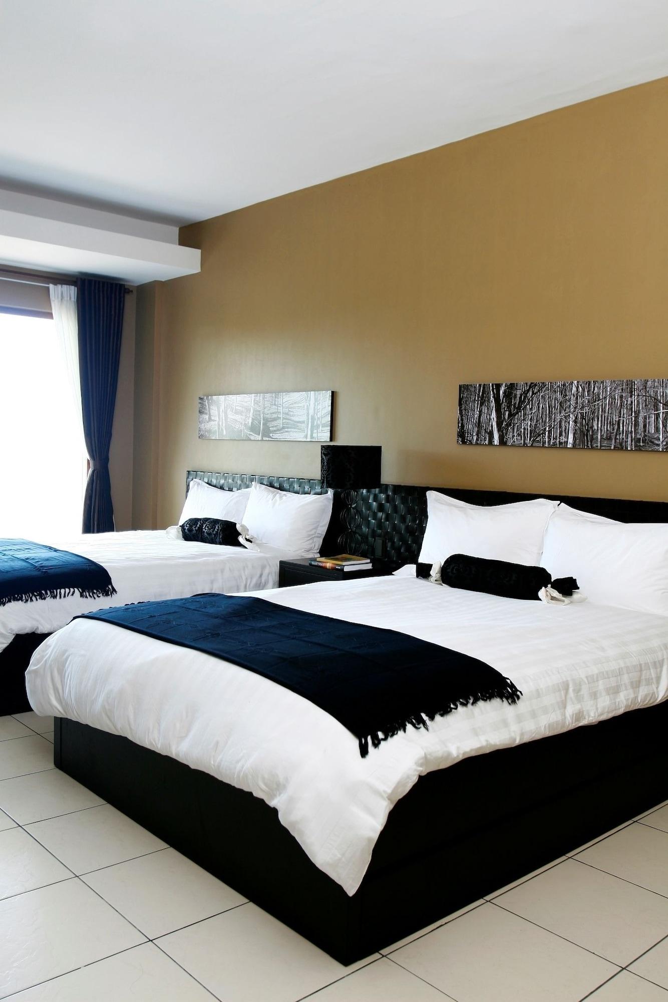8 Suites By Fat Jimmy'S Tagaytay City Zewnętrze zdjęcie